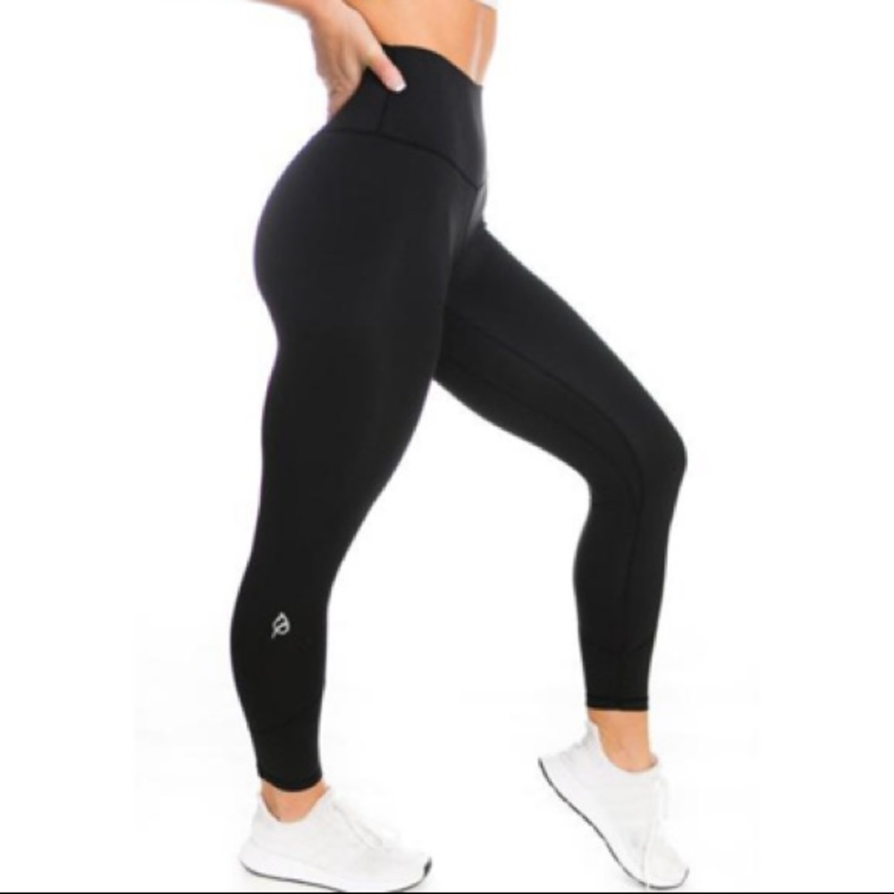 The Alainah II Allure Legging: 25" - Smooth Black